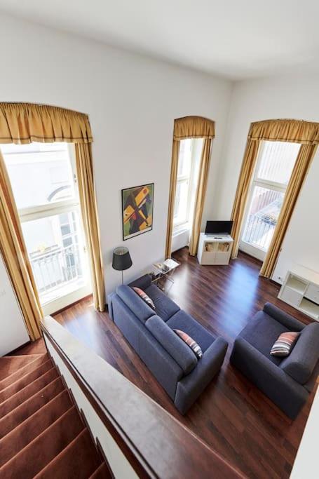 Loft Luxury - Piazza Castello Porta Susa Apartment