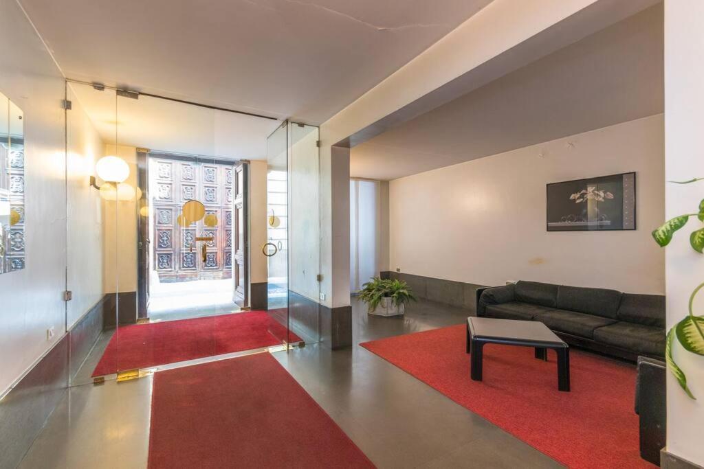 Loft Luxury - Piazza Castello Porta Susa Apartamento *